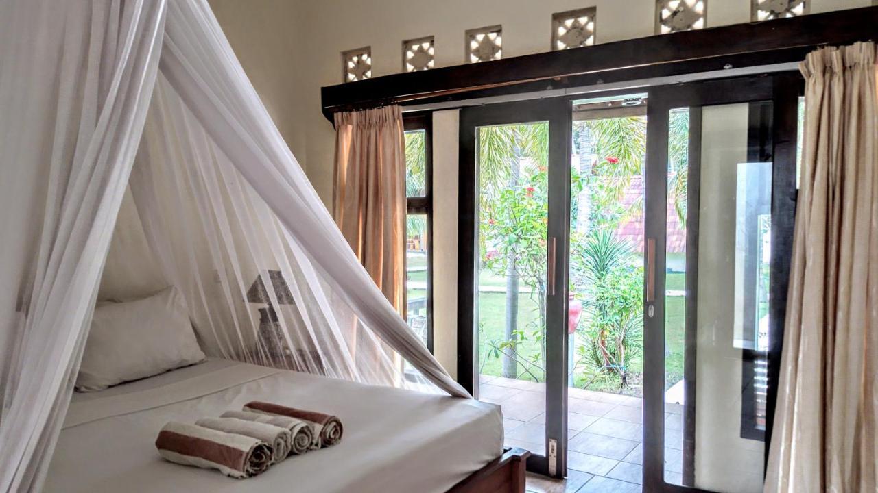 Salili Bungalow Gili Air Exterior photo