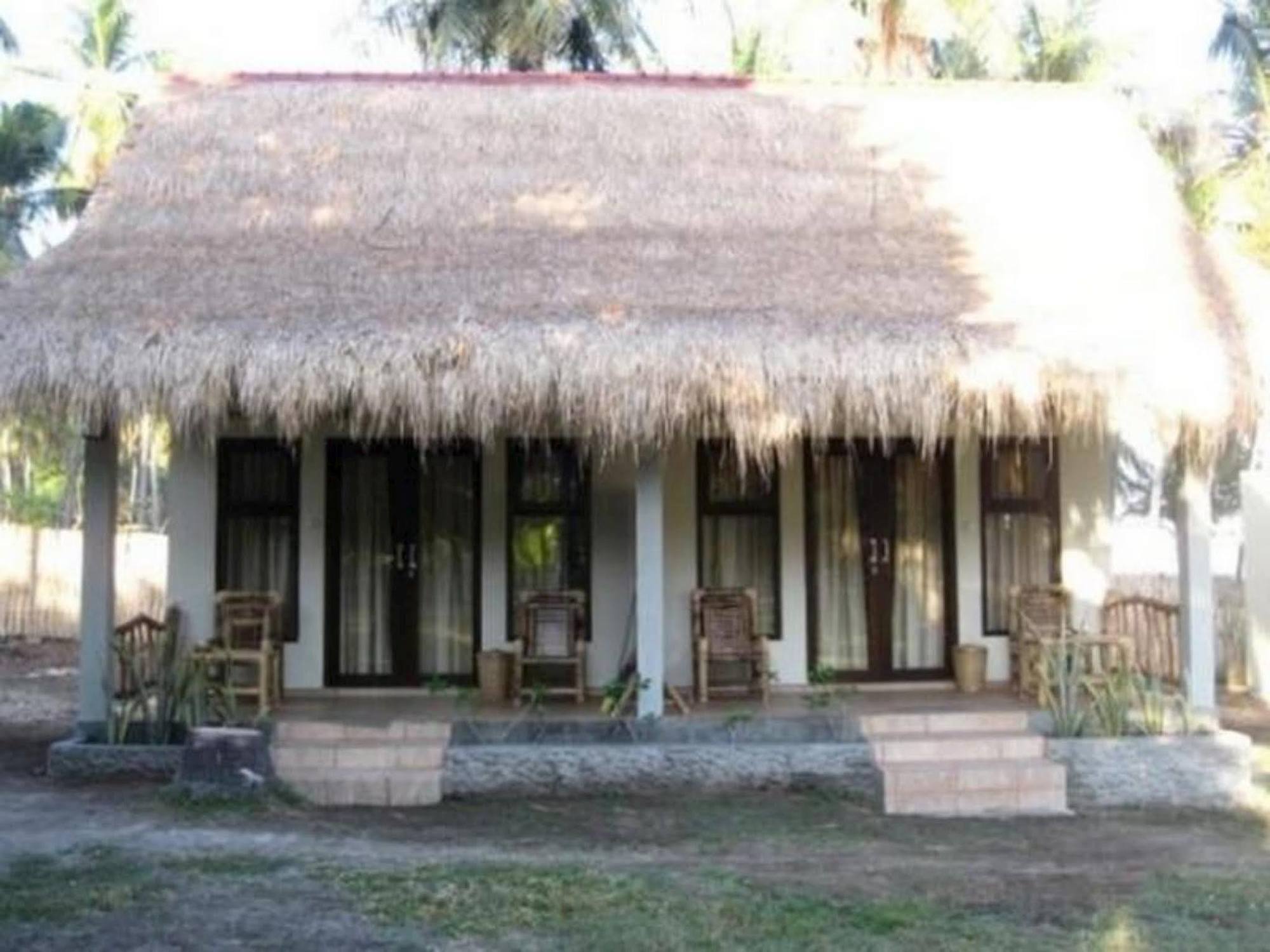 Salili Bungalow Gili Air Exterior photo