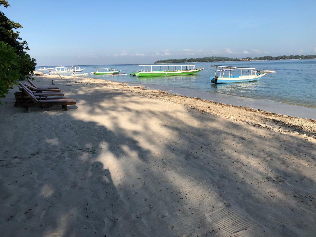 Salili Bungalow Gili Air Exterior photo